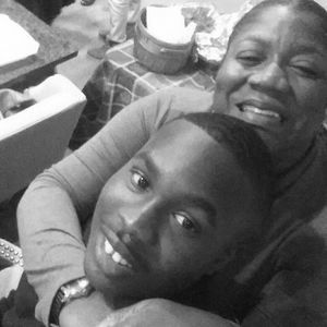 Meet your Posher, Peggie